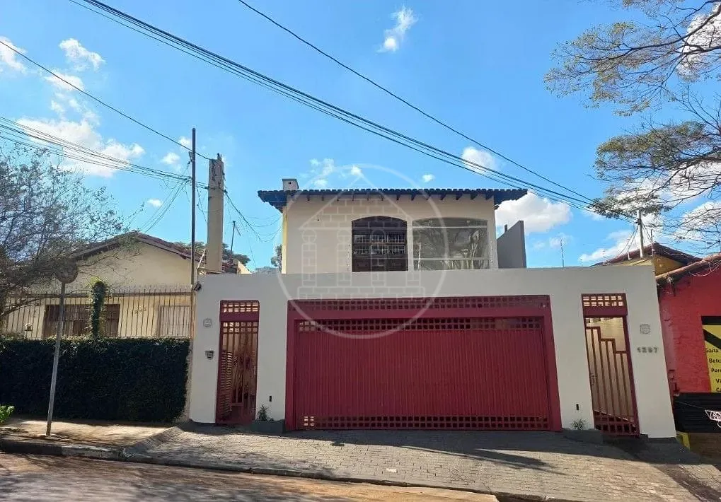 Sobrado, 4 quartos, 252 m² - Foto 1