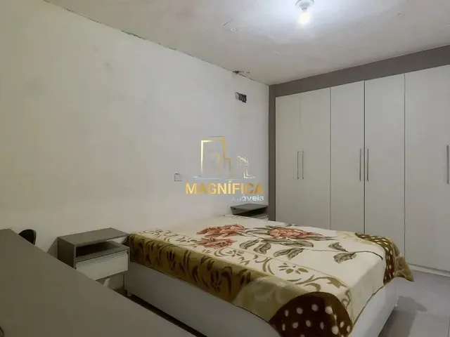 Sobrado 4 quartos e 5 banheiros, à venda, no bairro Uberaba em Curitiba