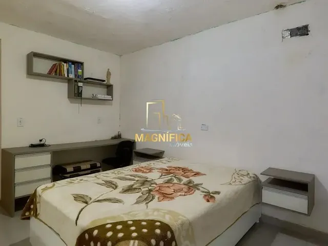 Sobrado 4 quartos e 5 banheiros, à venda, no bairro Uberaba em Curitiba