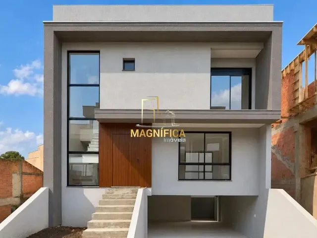 Casa 3 quartos e 5 banheiros, à venda, no bairro Xaxim em Curitiba