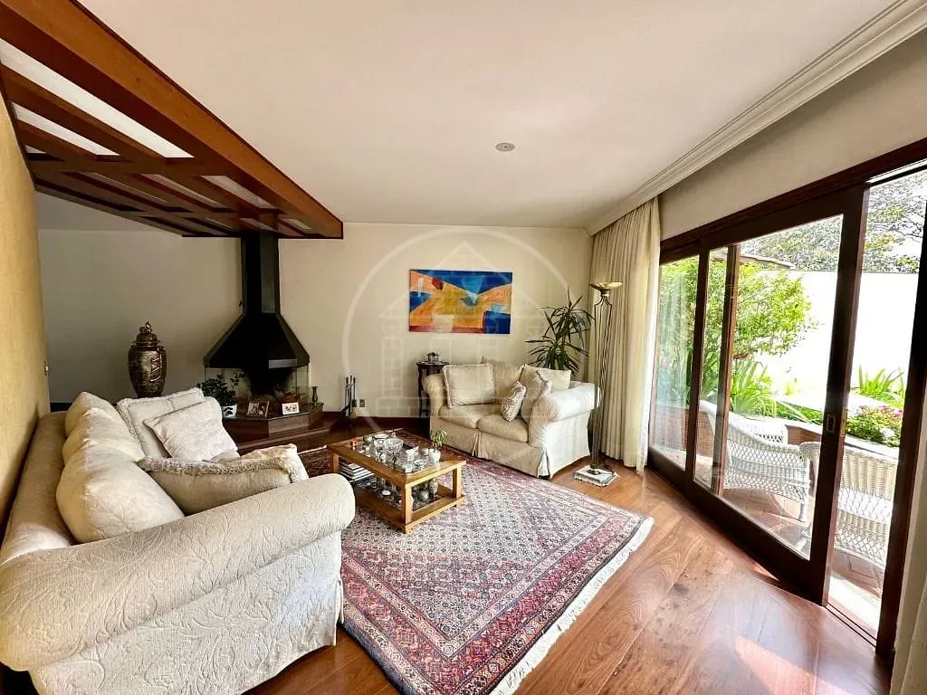 Sobrado, 4 quartos, 264 m² - Foto 1