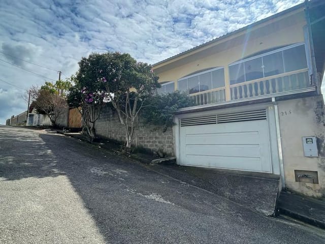 Foto do Sobrado - Sobrado à venda, Centro, Itapeva, MG | Imobiliária Compare