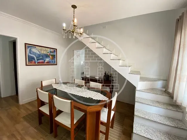 Sobrado com 250m² 4 quartos e 3 banheiros, à venda, no bairro Jardim Reimberg em São Paulo