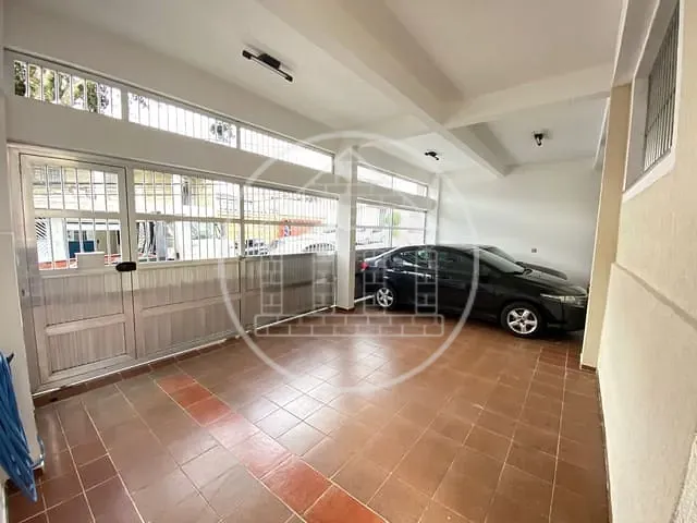 Sobrado com 250m² 4 quartos e 3 banheiros, à venda, no bairro Jardim Reimberg em São Paulo