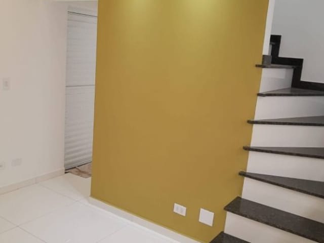 Sobrado com 70m² 2 quartos e 3 banheiros, à venda, no bairro Laranjeiras em Caieiras