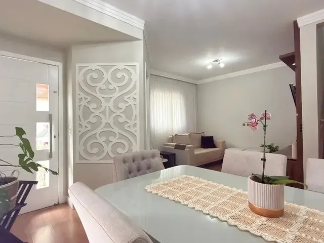 Sobrado com 93m² 3 quartos e 2 banheiros, à venda, no bairro Santa Felicidade em Curitiba