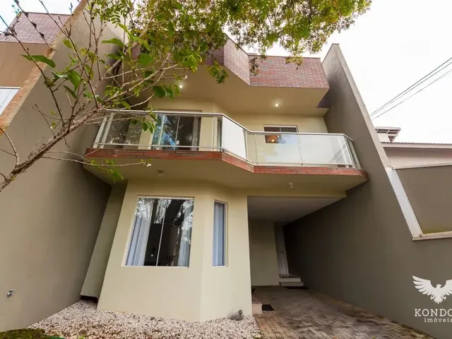 Sobrado com 168m² 4 quartos e 4 banheiros, à venda, no bairro Abranches em Curitiba