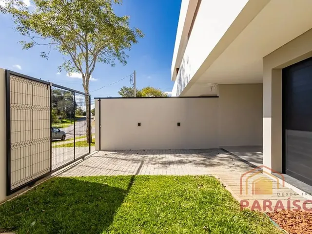 Sobrado 3 quartos e 3 banheiros, à venda, no bairro Santa Felicidade em Curitiba