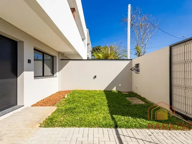 Sobrado 3 quartos e 3 banheiros, à venda, no bairro Santa Felicidade em Curitiba