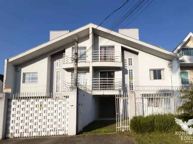 Sobrado 3 quartos e 3 banheiros, à venda, no bairro Santa Felicidade em Curitiba
