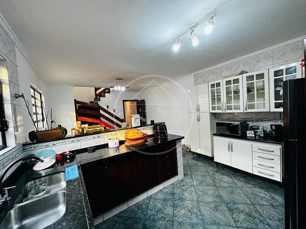 Sobrado, 4 quartos, 180 m² - Foto 4
