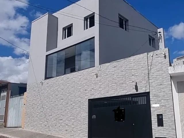 Sobrado com 189m² 3 quartos e 4 banheiros, à venda, no bairro Piqueri em São Paulo