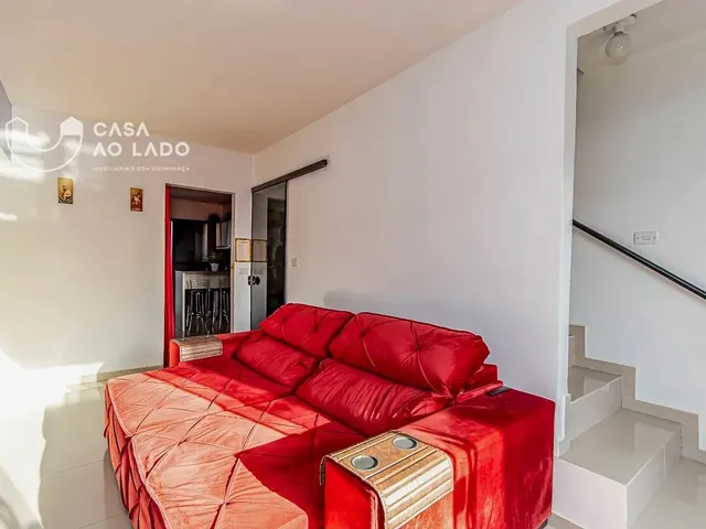 Sobrado com 140m² 4 quartos e 3 banheiros, à venda, no bairro Campo de Santana em Curitiba