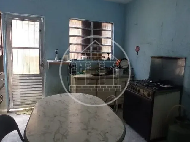 Sobrado com 250m² 3 quartos e 2 banheiros, à venda, no bairro Jardim Iporã em São Paulo