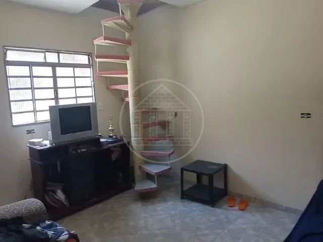 Sobrado com 250m² 3 quartos e 2 banheiros, à venda, no bairro Jardim Iporã em São Paulo