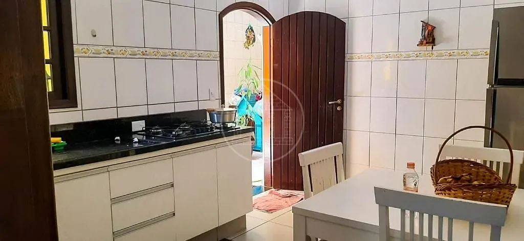 Sobrado, 3 quartos, 270 m² - Foto 7