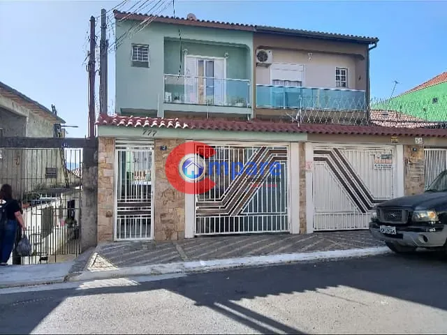 Sobrado 3 quartos e 4 banheiros, à venda, no bairro Parque Continental I em Guarulhos