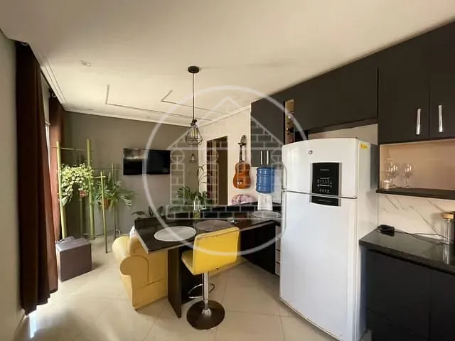 Sobrado com 175m² 4 quartos e 1 banheiro, à venda, no bairro Parque América em São Paulo