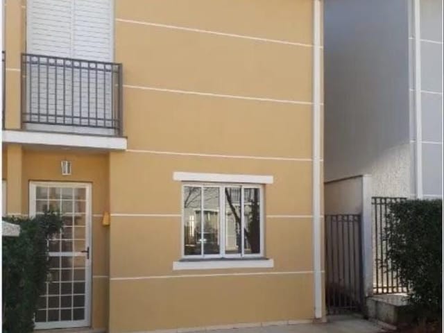 Sobrado com 125m² 3 quartos e 2 banheiros, à venda, no bairro Jardim Belizário em Cotia