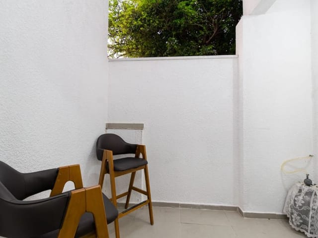 Sobrado com 64m², à venda, no bairro Jardim D'abril em Osasco