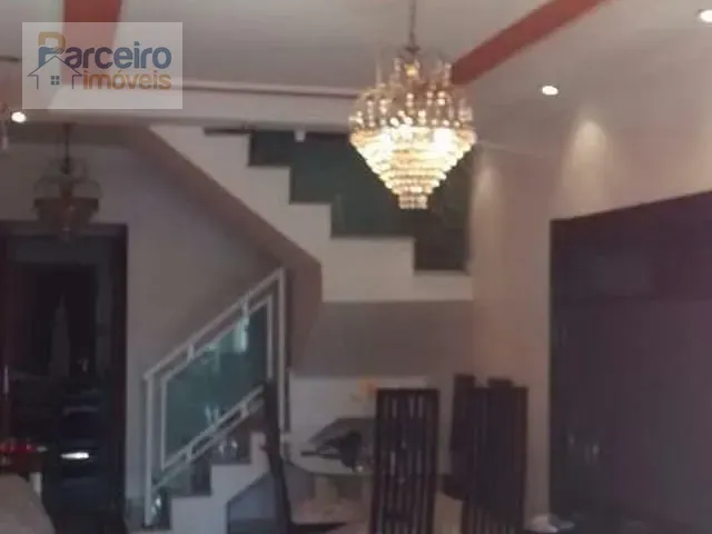 Sobrado com 110m² 4 quartos e 5 banheiros, à venda, no bairro Vila Nova Savoia em São Paulo