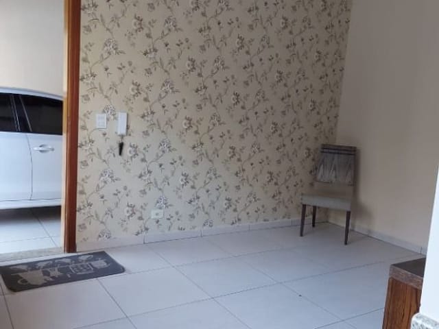 Sobrado com 150m² 3 quartos e 2 banheiros, à venda, no bairro Jardim Villaca em São Roque