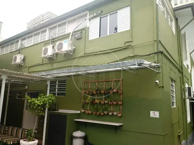 Sobrado com 700m², à venda, no bairro Higienópolis em São Paulo