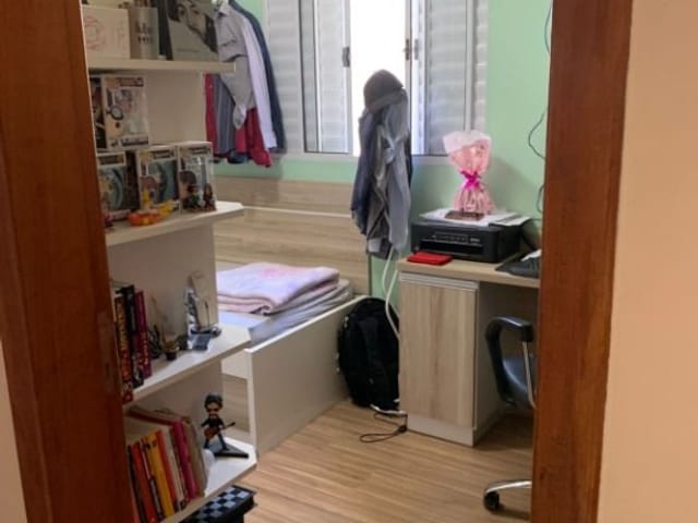 Sobrado com 145m² 3 quartos e 2 banheiros, à venda, no bairro Jardim D'abril em Osasco