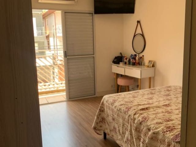 Sobrado com 145m² 3 quartos e 2 banheiros, à venda, no bairro Jardim D'abril em Osasco