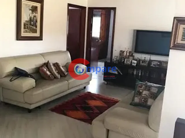 Sobrado com 420m² 4 quartos e 5 banheiros, à venda, no bairro Alphaville em Santana de Parnaíba