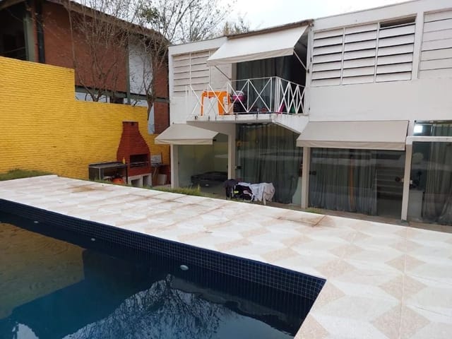 Sobrado com 450m² 7 quartos e 6 banheiros, à venda, no bairro Jardim Morumbi em São Paulo