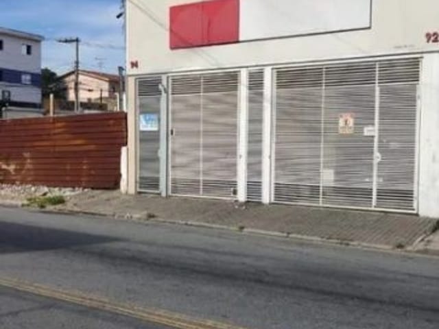 Sobrado com 400m² 5 quartos e 4 banheiros, à venda, no bairro Km 18 em Osasco