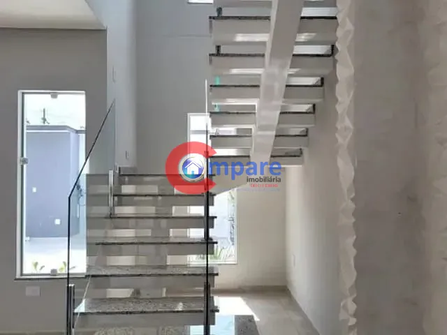 Sobrado com 120m² 3 quartos e 1 banheiro, à venda, no bairro Residencial e Comercial Guarulhos em Guarulhos