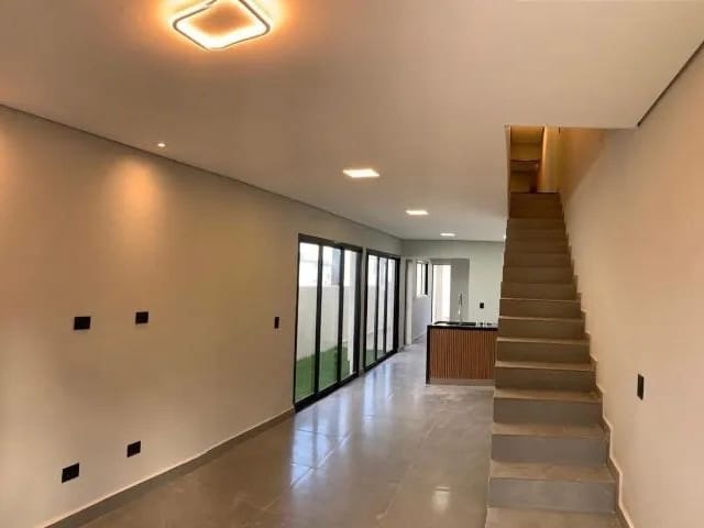 Sobrado com 125m² 3 quartos e 2 banheiros, à venda, no bairro Jardim Atalaia em Cotia