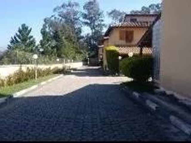 Foto do Sobrado - Sobrado com 2 dormitórios à venda, 60 m² por R$ 382.000,00 - Centro - Jandira/SP | Pitale Imóveis Ltda.