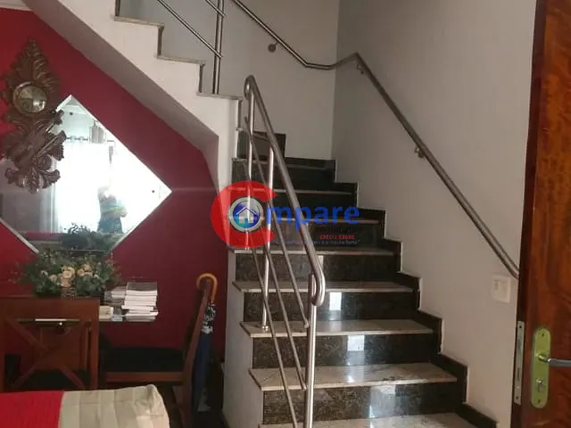 Sobrado com 154m² 4 quartos e 1 banheiro, à venda, no bairro Jardim Valéria em Guarulhos