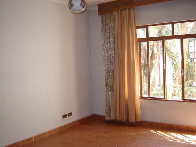 Foto do Sobrado - Excelente Sobrado à venda, 200 metros de terreno, 262 metros de construção, 3 dormitórios, 1 suite, 3 vagas Jardim Diogo, Guarulhos, SP | Imobiliária Compare