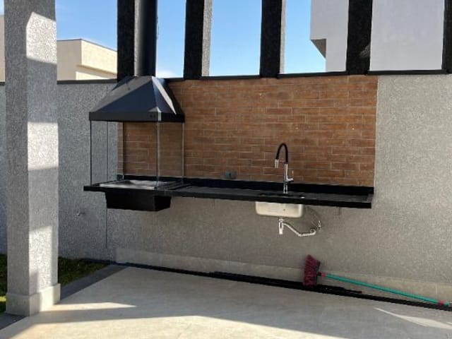 Sobrado com 150m² 3 quartos e 2 banheiros, à venda, no bairro Villas do Jaguarí em Santana de Parnaíba