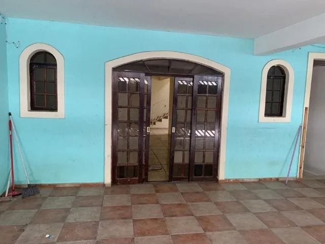 Sobrado com 250m² 3 quartos e 4 banheiros, à venda, no bairro Vila São Silvestre em Barueri