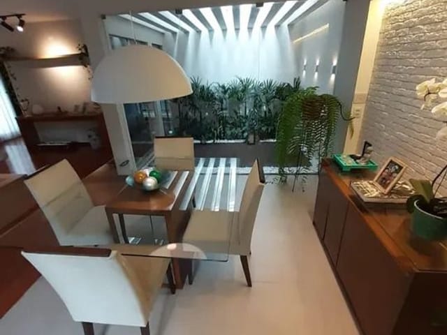 Sobrado com 330m² 4 quartos e 4 banheiros, à venda, no bairro Jardim Ibiratiba em São Paulo