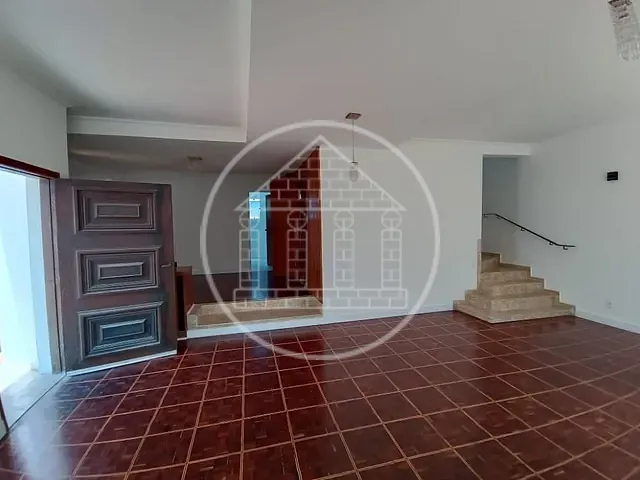 Casa com 351m² 3 quartos e 3 banheiros, à venda, no bairro Jardim Campo Grande em São Paulo