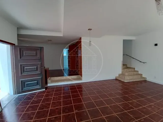 Casa com 351m² 3 quartos e 3 banheiros, à venda, no bairro Jardim Campo Grande em São Paulo