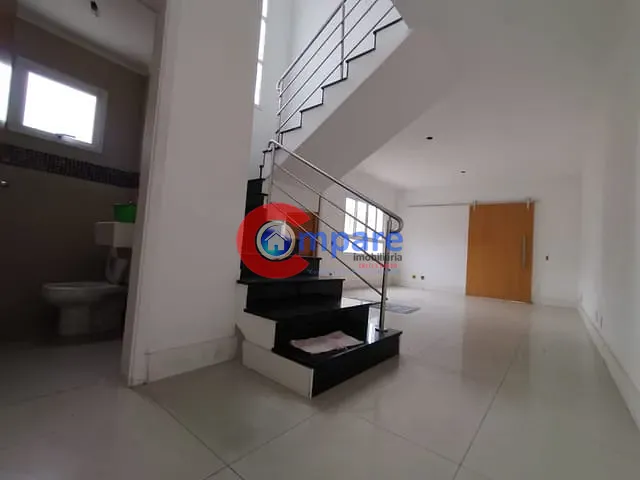 Sobrado com 310m² 3 quartos e 1 banheiro, à venda, no bairro Vila Rosália em Guarulhos