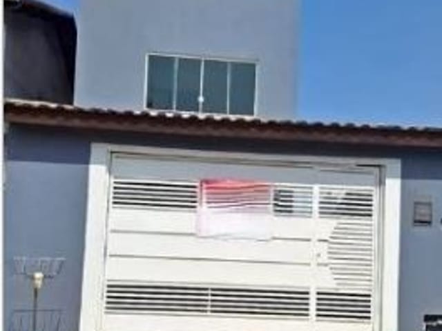 Sobrado com 125m² 2 quartos e 3 banheiros, à venda, no bairro Água Espraiada em Cotia