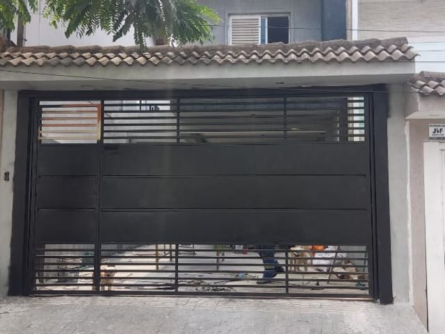 Sobrado com 160m² 3 quartos e 4 banheiros, à venda, no bairro Novo Osasco em Osasco