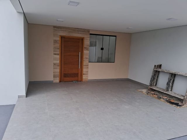 Sobrado com 250m² 3 quartos e 2 banheiros, à venda, no bairro Jardim Primavera em Itupeva