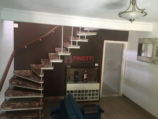 Sobrado 3 quartos e 2 banheiros, à venda, no bairro Jardim Leblon em São Bernardo do Campo