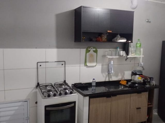 Sobrado com 230m² 20 quartos e 6 banheiros, à venda, no bairro Vila Gomes em São Paulo