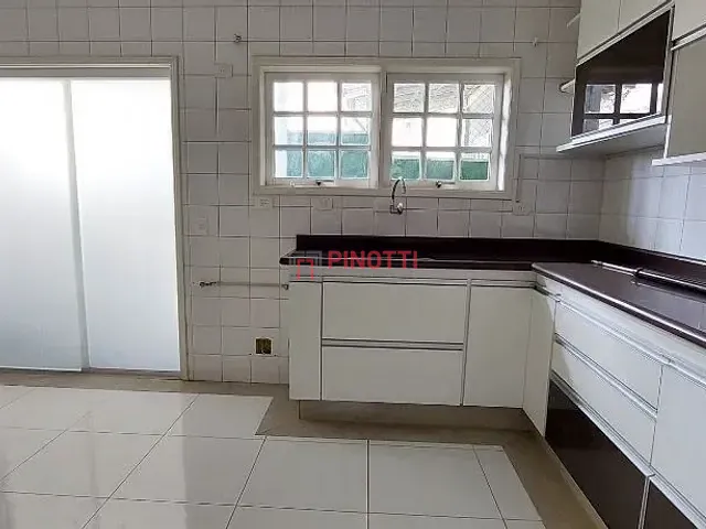 Sobrado 3 quartos e 3 banheiros, à venda, no bairro Vila Euro em São Bernardo do Campo