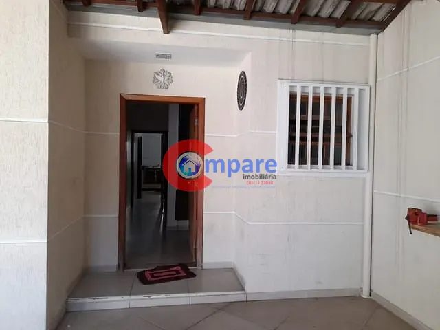 Sobrado com 450m² 4 quartos e 2 banheiros, à venda, no bairro Vila Augusta em Guarulhos